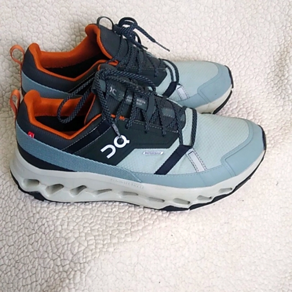 On Cloud Mens CloudHorizon Sneakers cloud  Horizon Waterproof. Only worn once!